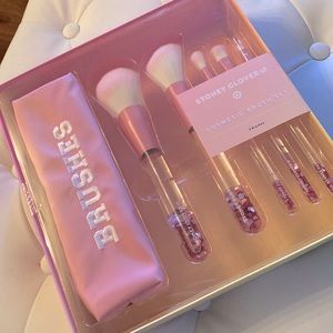Stoney Clover Lane x Target Makeup Brushes